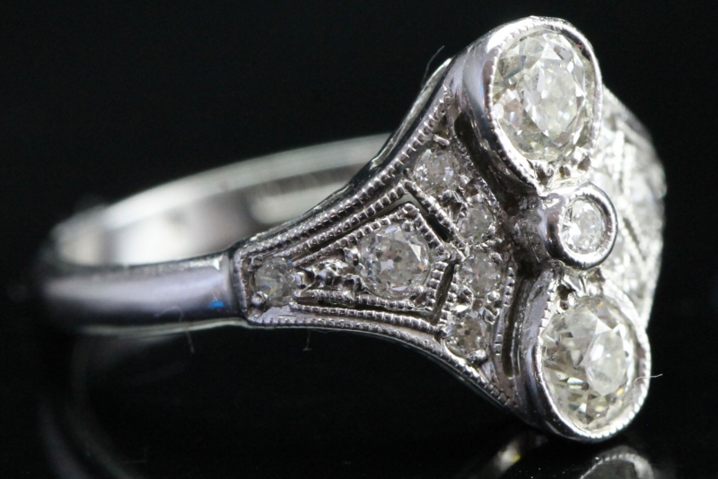  fabulous art deco diamond platinum ring