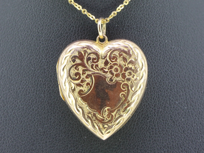  stunning edwardian 9 carat gold heart locket
