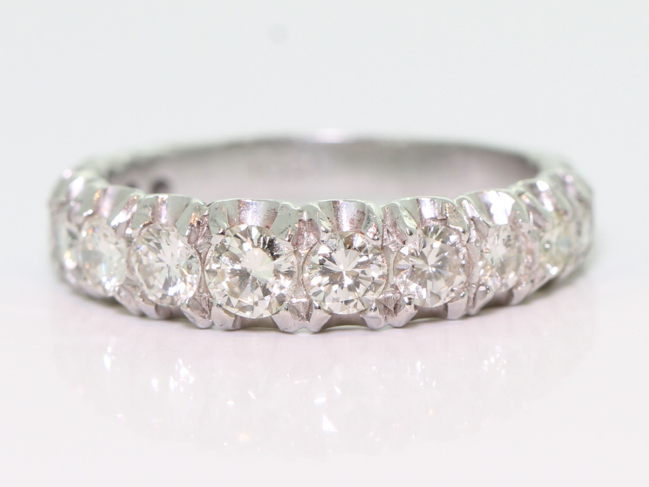 Beautiful 3/4 diamond 18 carat white gold eternity ring