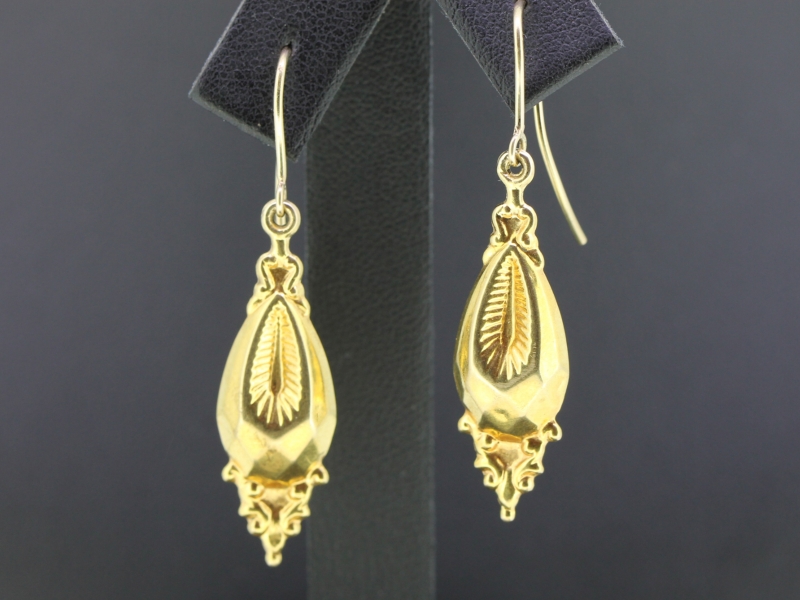  wonderful 9 carat gold victorian drop earrings