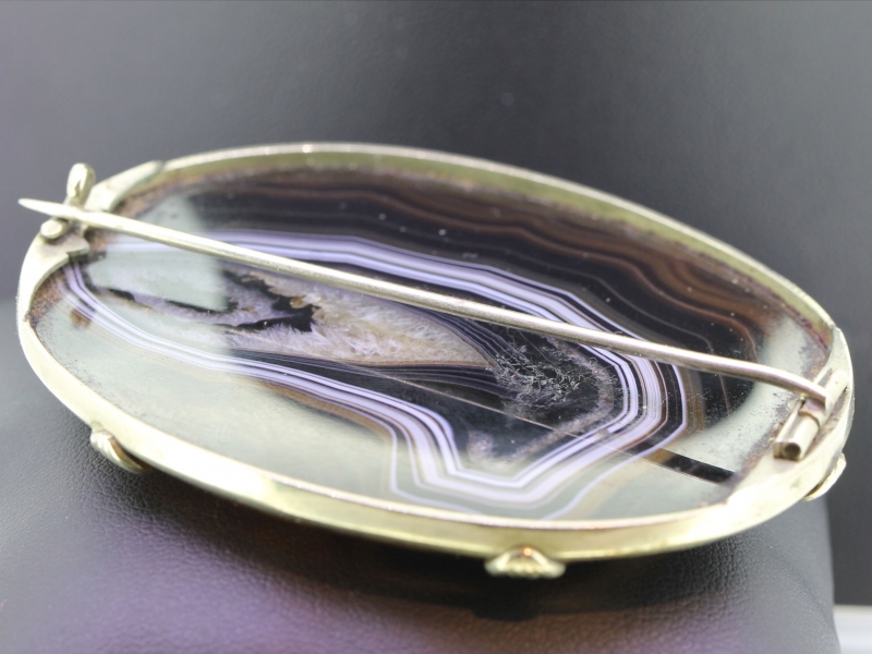 Wonderful silver agate brooch