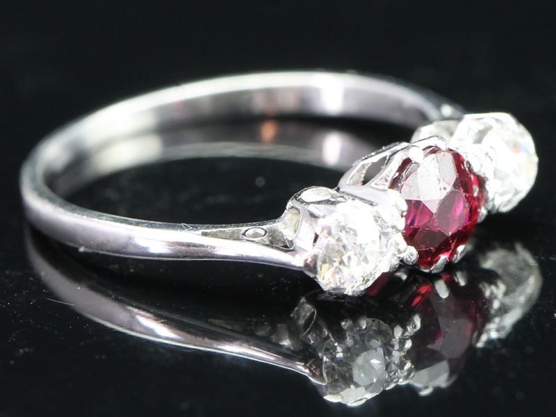 Superb art deco burmese ruby and diamond paltinum trilogy ring