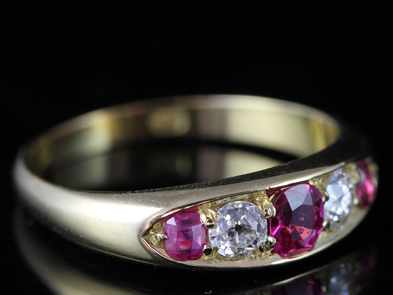 Beautiful edwardian burmese ruby and diamond 18 carat gold ring
