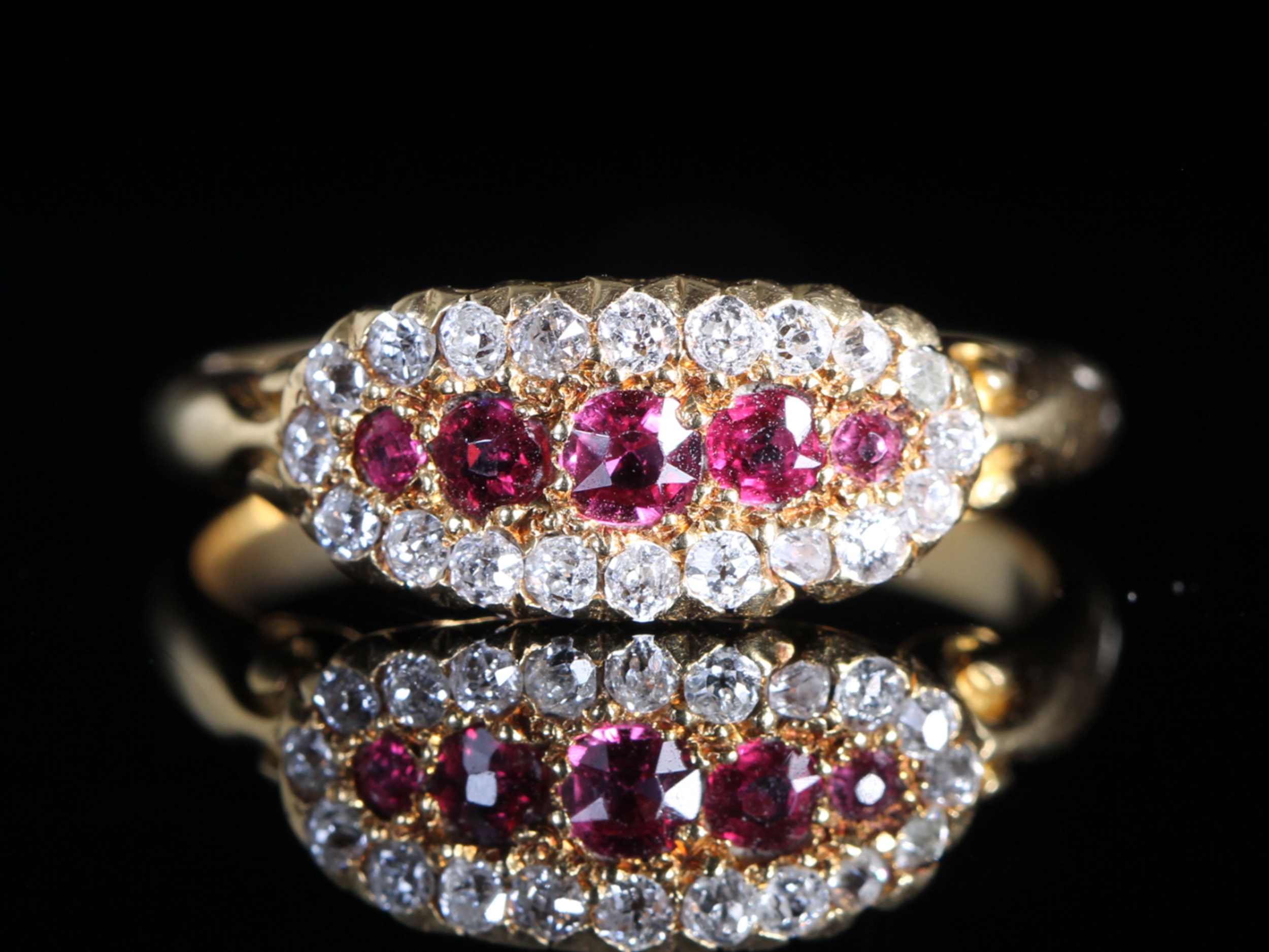 Edwardian ruby and diamond 18ct gold boat ring