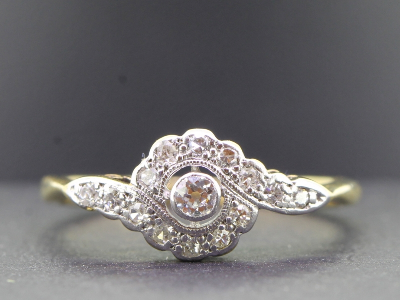 Elegant art deco diamond 18 carat cluster ring