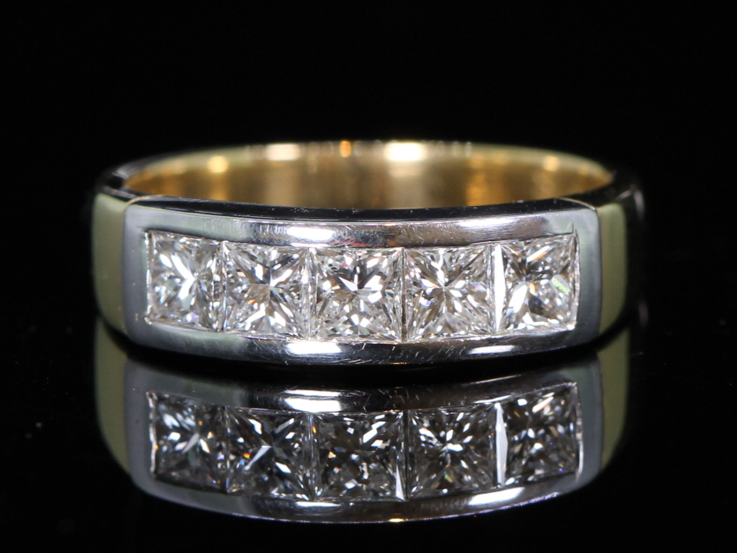 Vintage princess cut diamond 18ct gold band