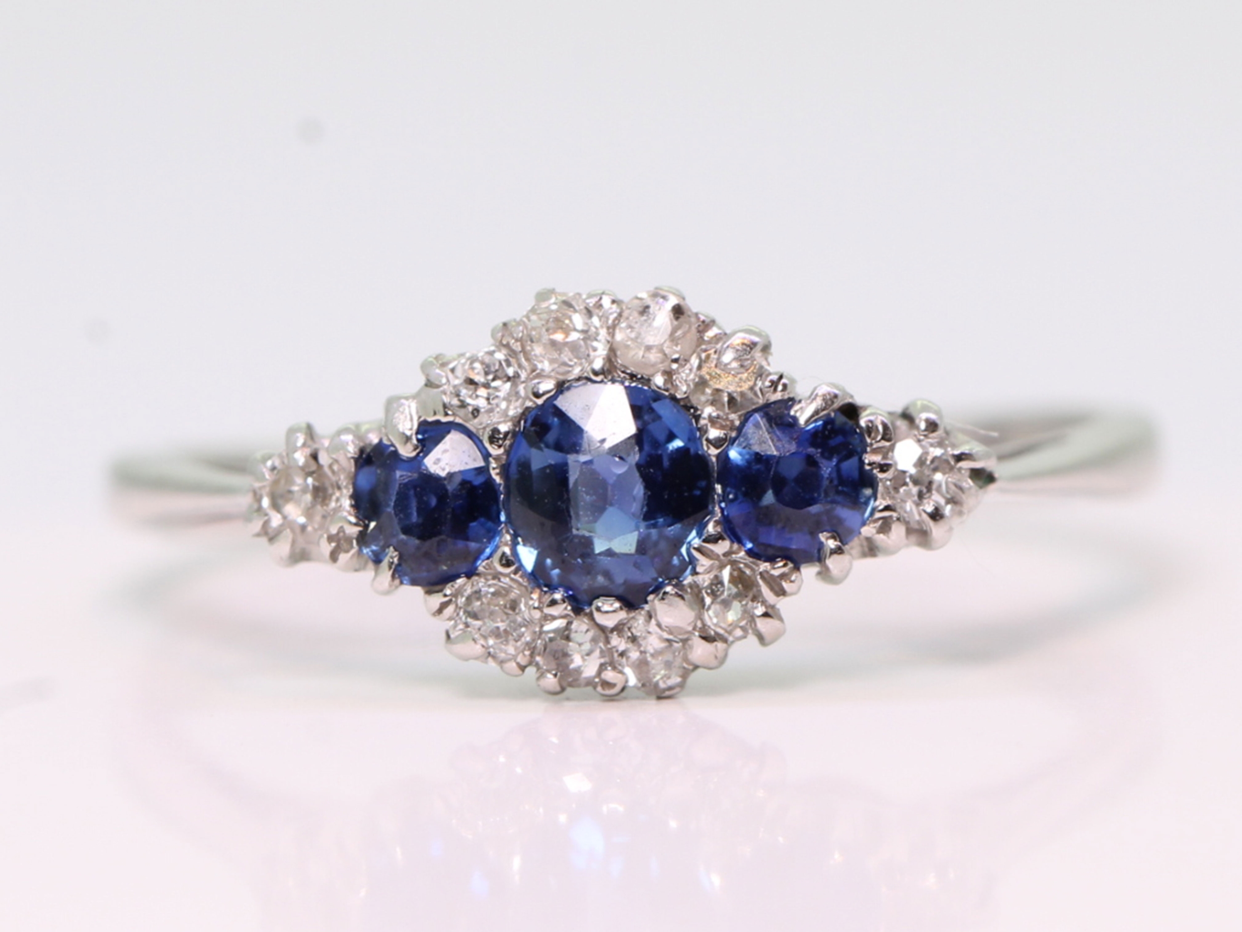  art deco sapphire and diamond 18ct gold and platinum ring 