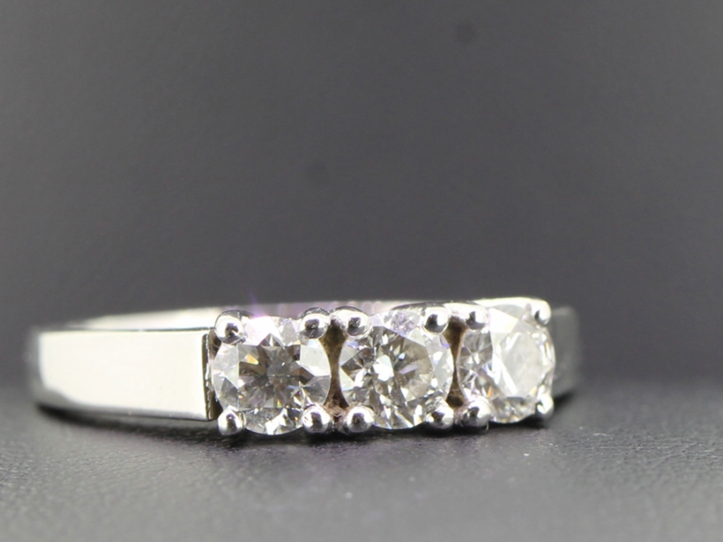 Beautiful three stone diamond platinum ring