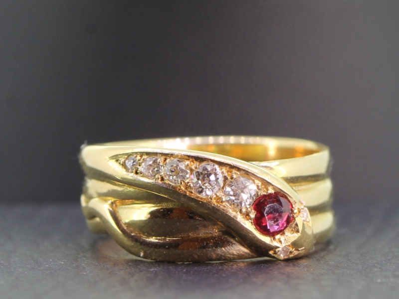 Beautiful ruby and diamond 18 carat gold snake ring