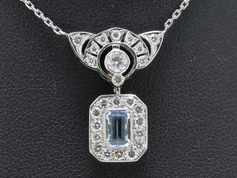 Stunning aquamarine and diamond art deco inspired gold necklace