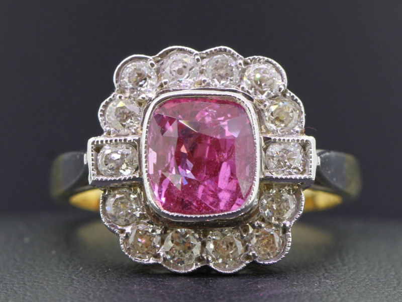 Stunning pink sapphire and diamond cluster 18 carat gold ring