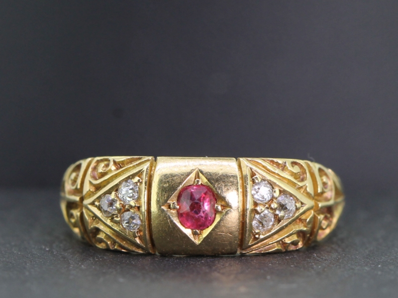 Pretty ruby and diamond 18 carat gold band