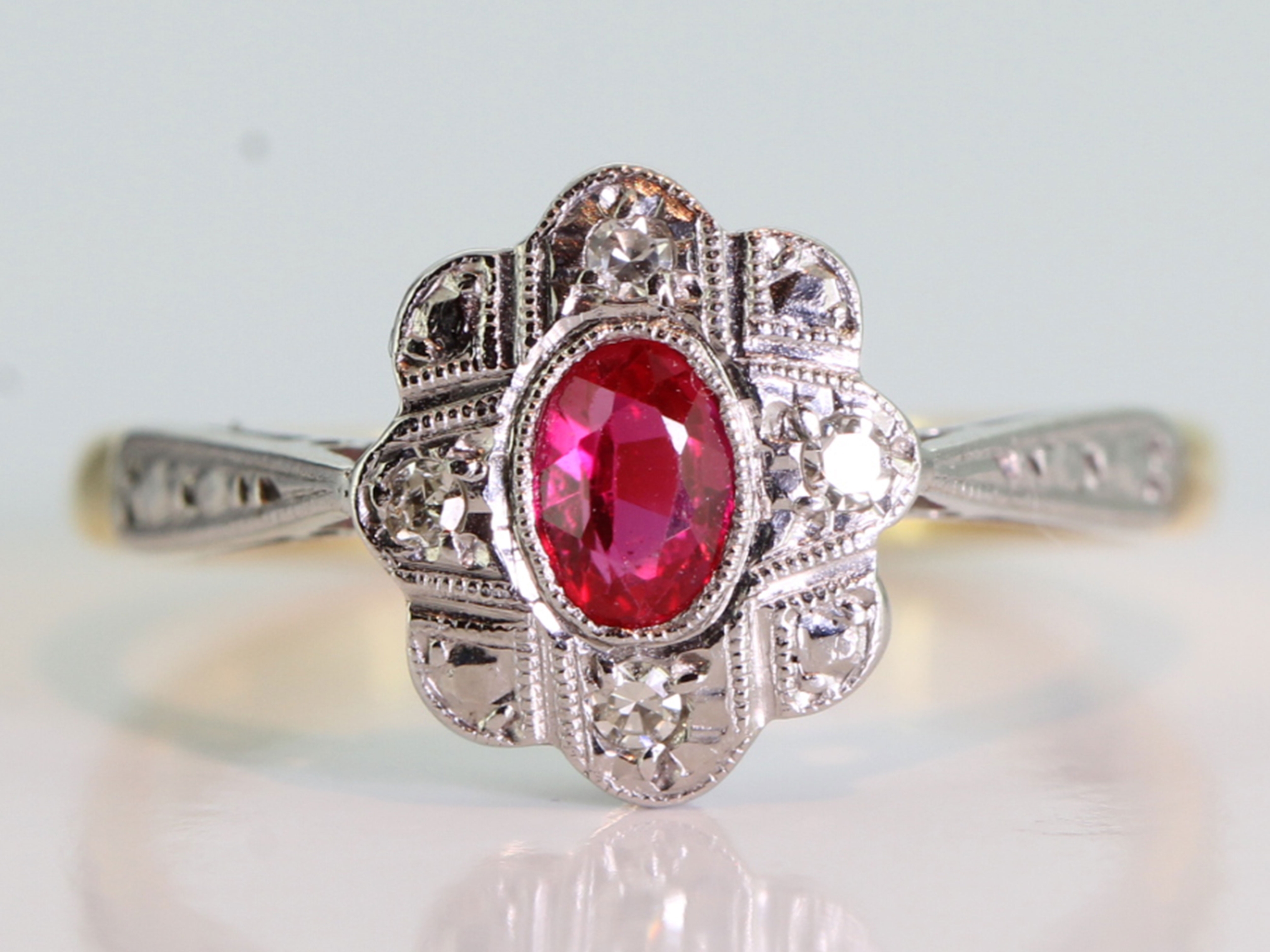 Lovely art deco ruby and diamond platinum and 18 carat gold ring