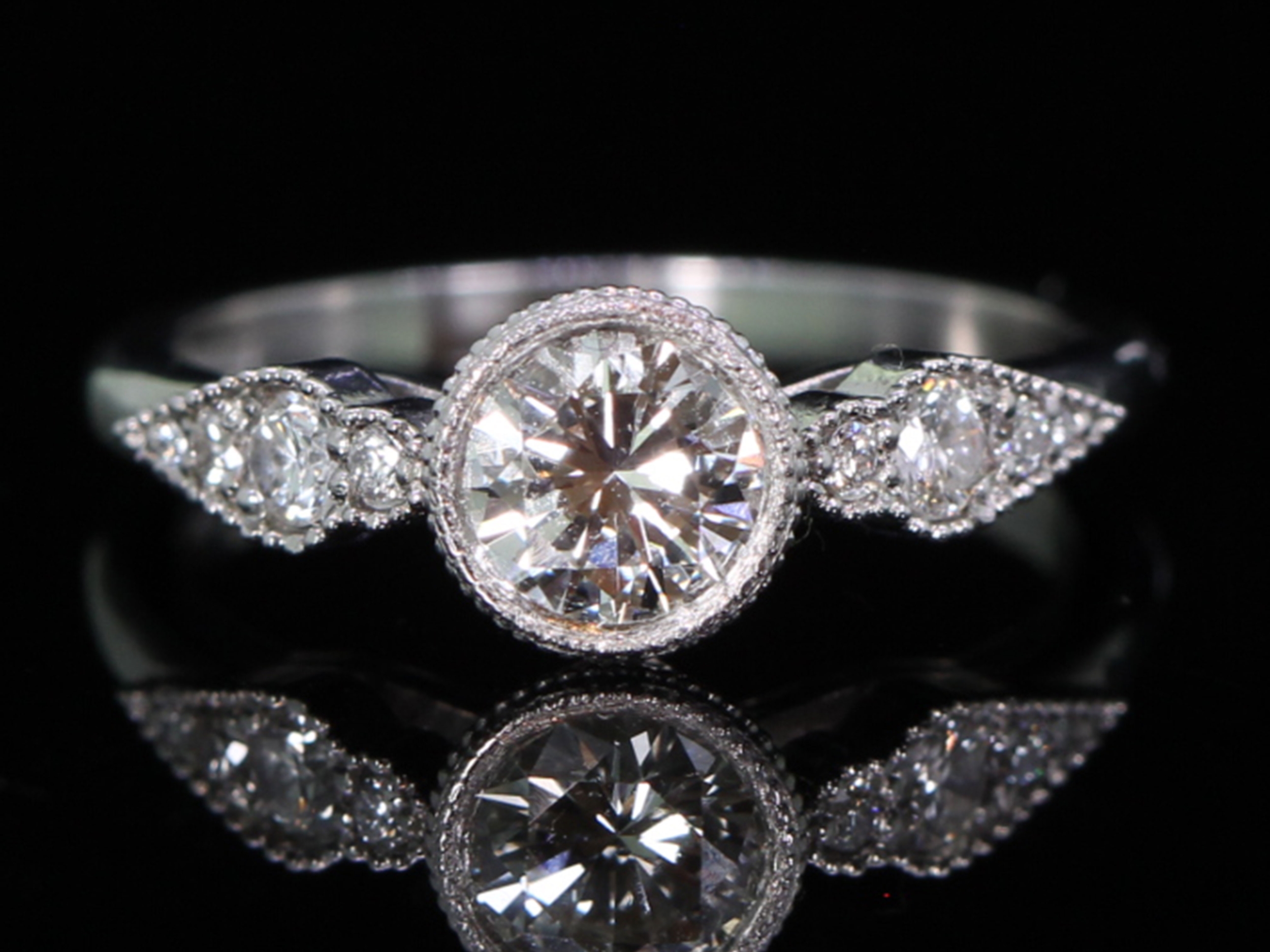  art deco style diamond solitaire platinum ring