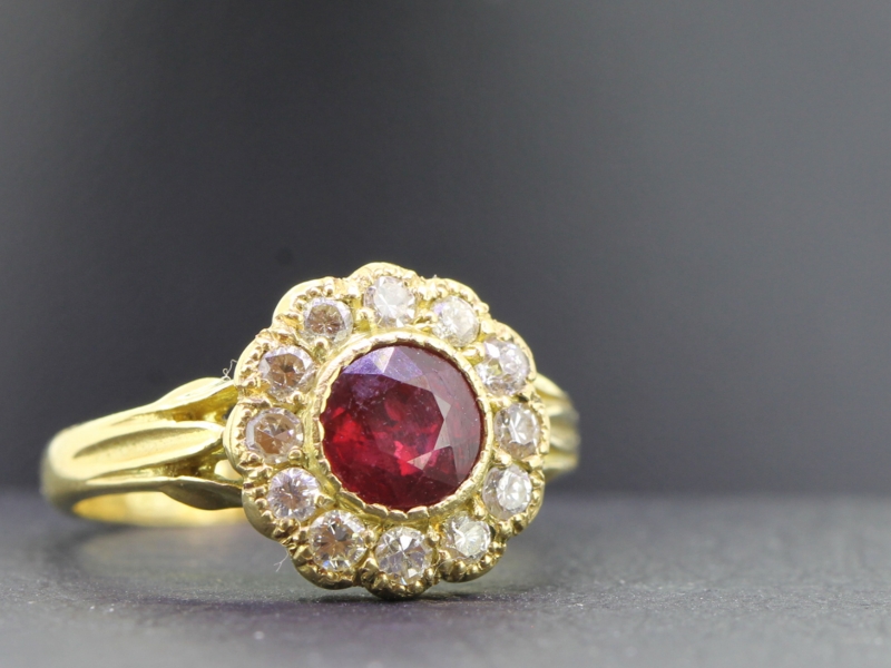 Glamorous ruby and diamond 18 carat gold ring