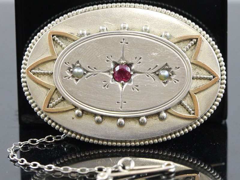 Beautiful silver/gold ruby and pearl brooch