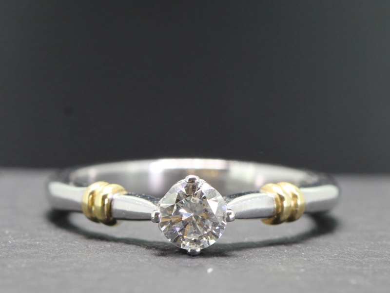  beautiful diamond platinum solitaire ring