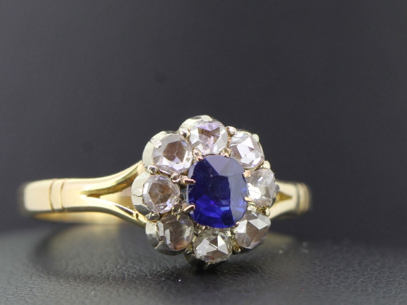 Stunning victorian sapphire and diamond 18 carat gold cluster ring
