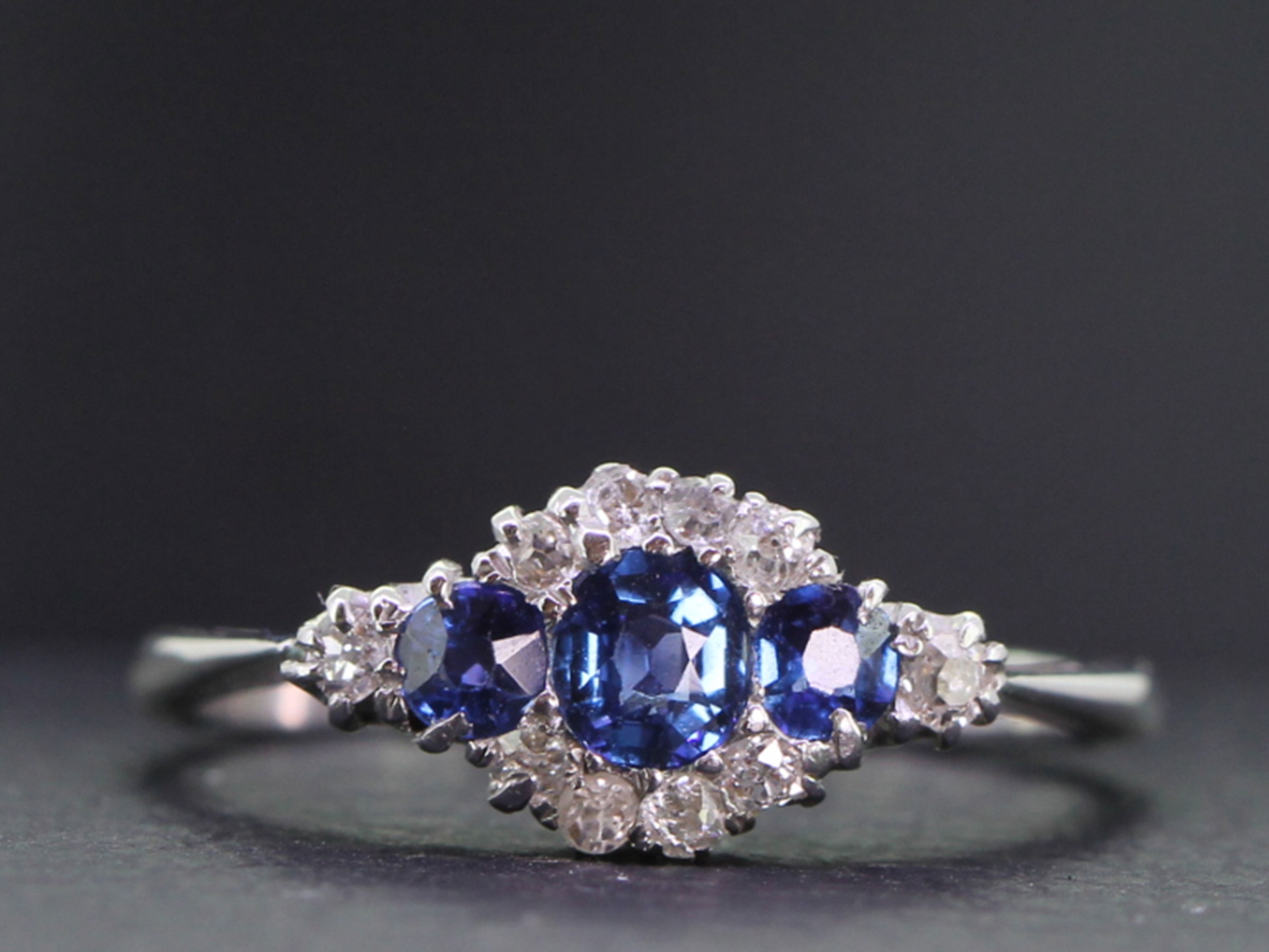 fabulous sapphire and diamond 18 carat and platinum ring 
