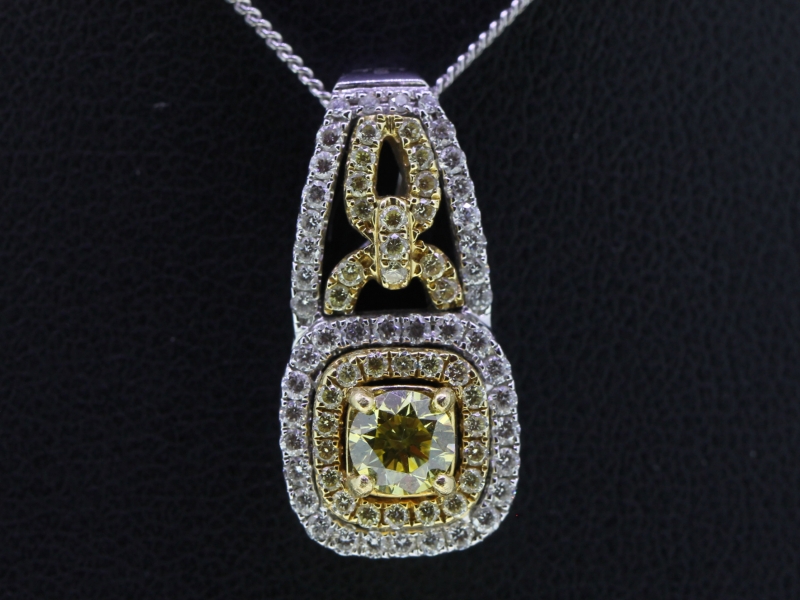Stunning yellow and white diamond 18 carat gold halo pendant