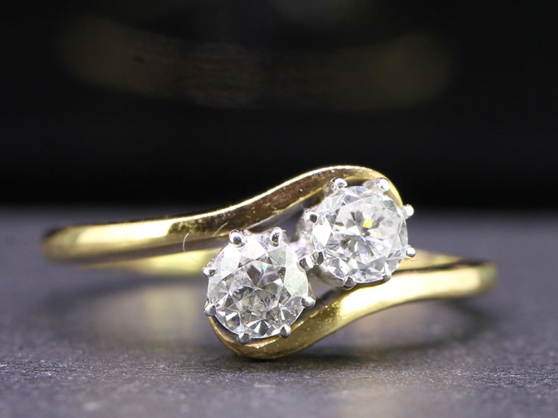 Pretty two stone transitional cut diamond 18 carat gold 