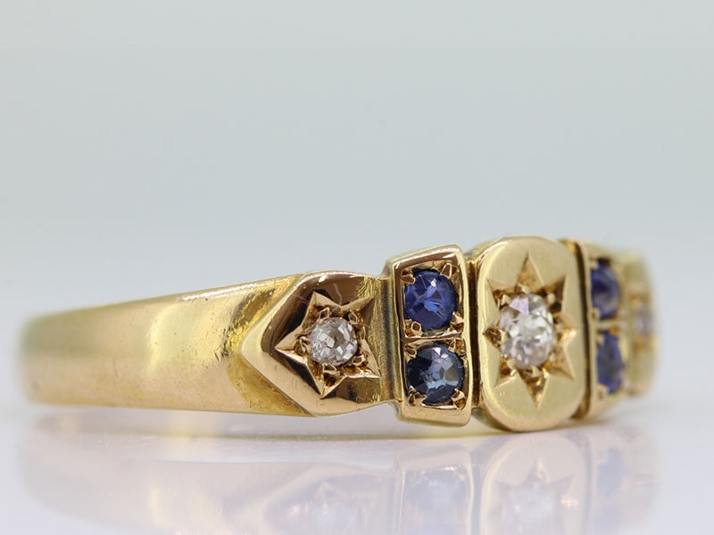 Wonderful diamond and sapphire 18 carat gold gypsy ring