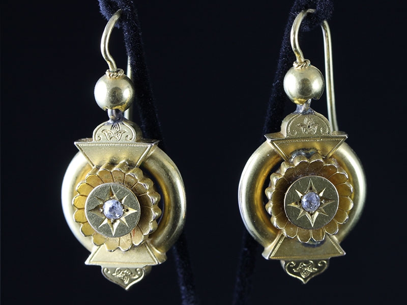 Beautiful victorian diamond 15 carat gold earrings circa 1885