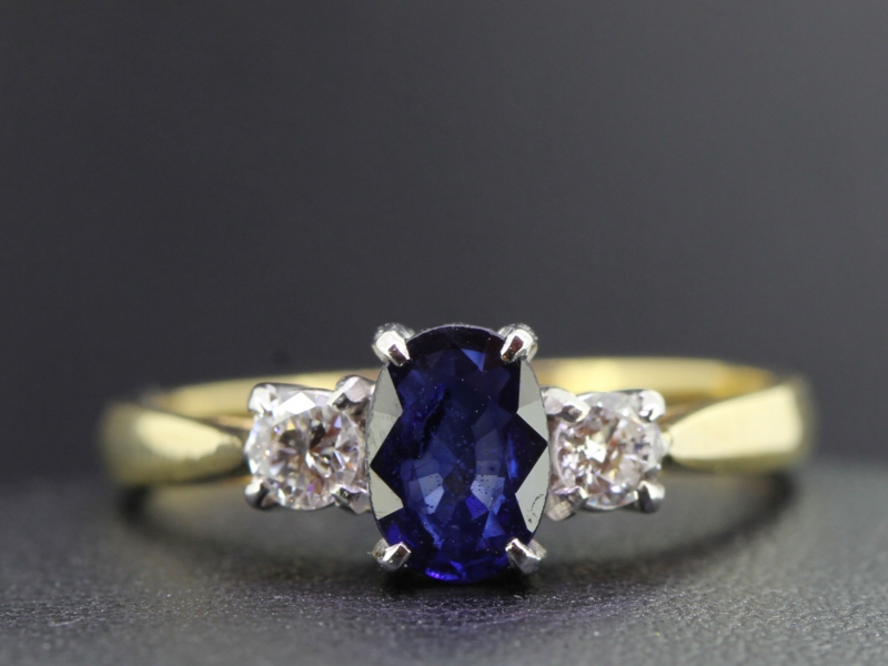  wonderful sapphire and diamond 18 carat gold trilogy ring