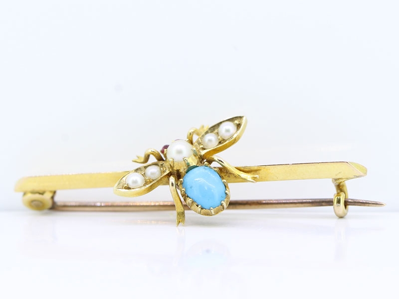 Lovely edwardian turquoise and pearl 15 carat gold insect brooch