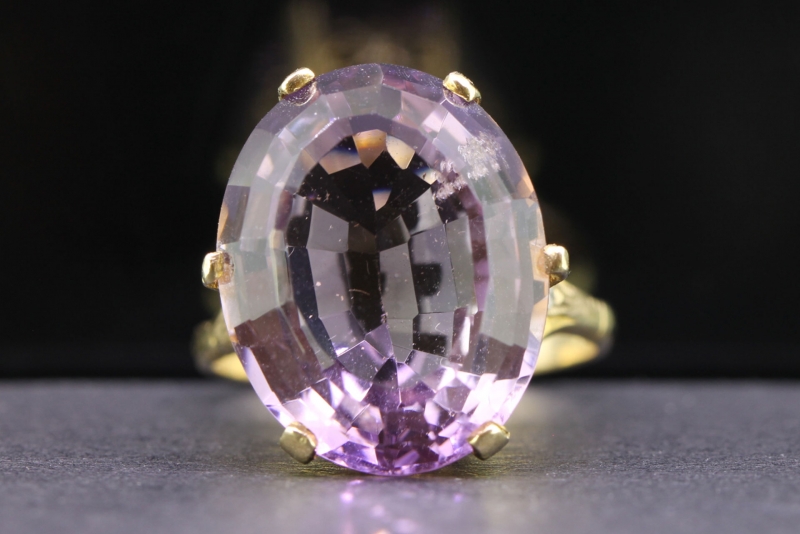 Magnificent 22 carat amethyst and diamond 9 carat ring