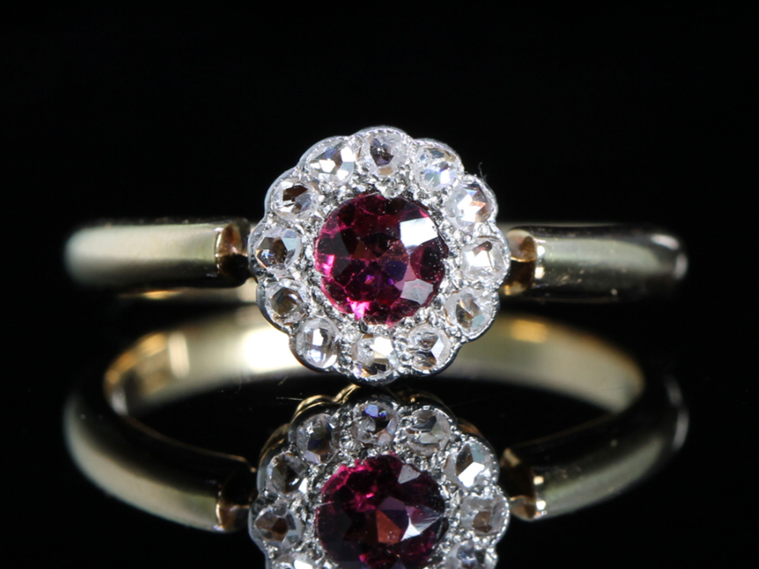 Victorian ruby and diamond 18ct gold cluster ring