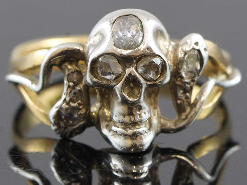 Fabulous skull and serpent gold/silver diamond 22 carat gold ring