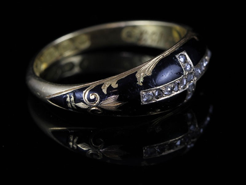 Victorian black enamel diamond 18 carat mourning ring 