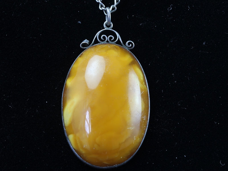  antique vintage egg yolk butterscotch natrual baltic amber silver pendant