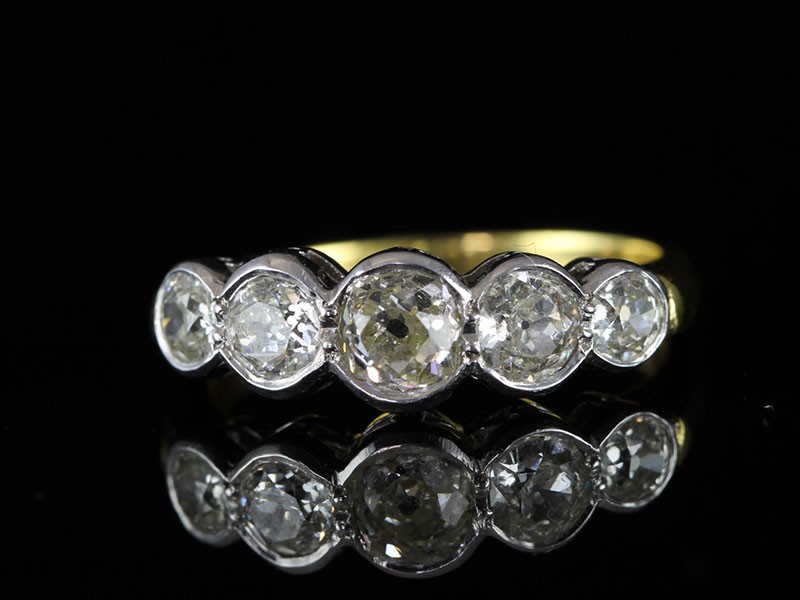 Impressive 5 stone old mine diamond 18 carat gold ring