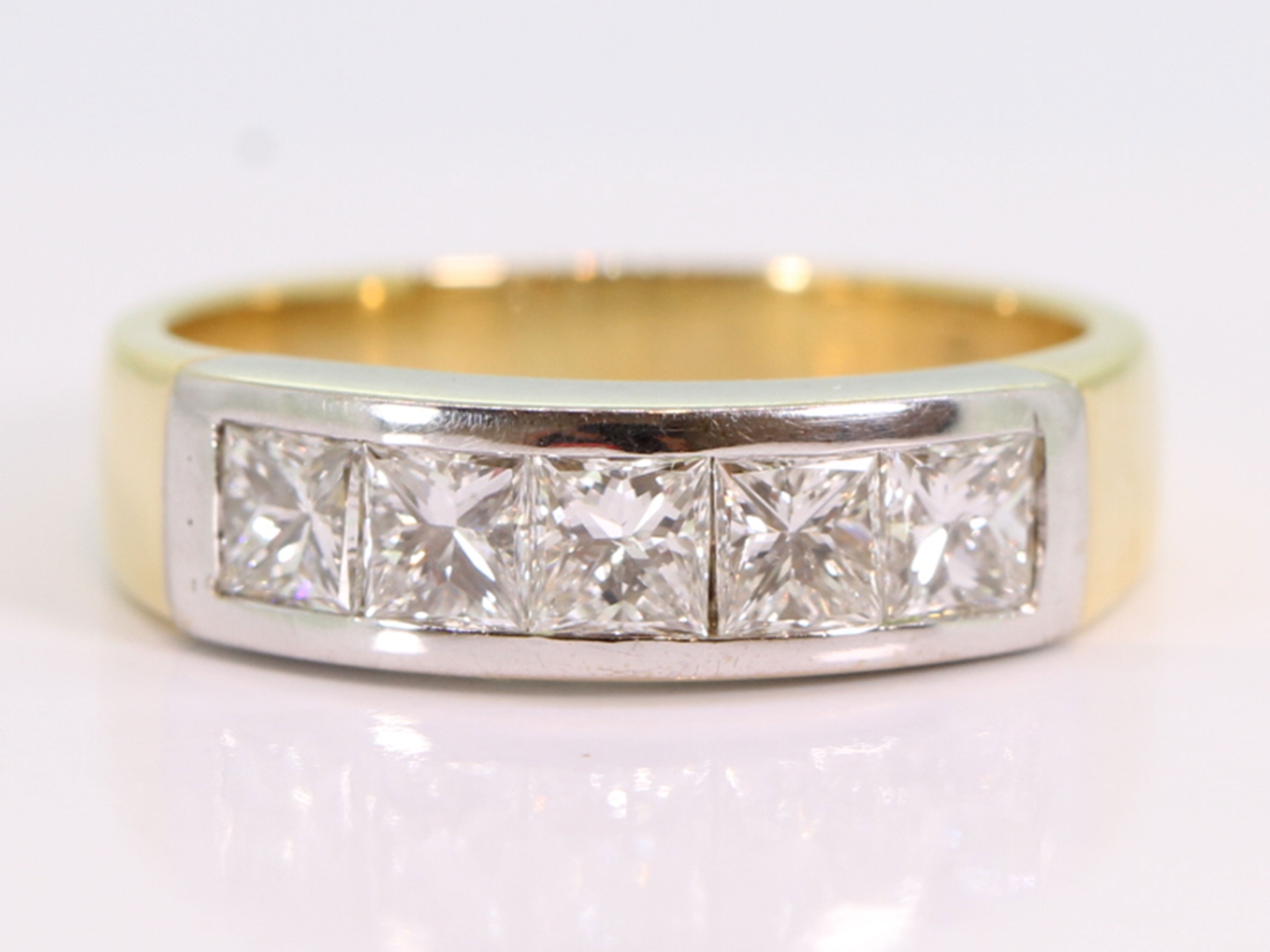 Vintage princess cut diamond 18ct gold band