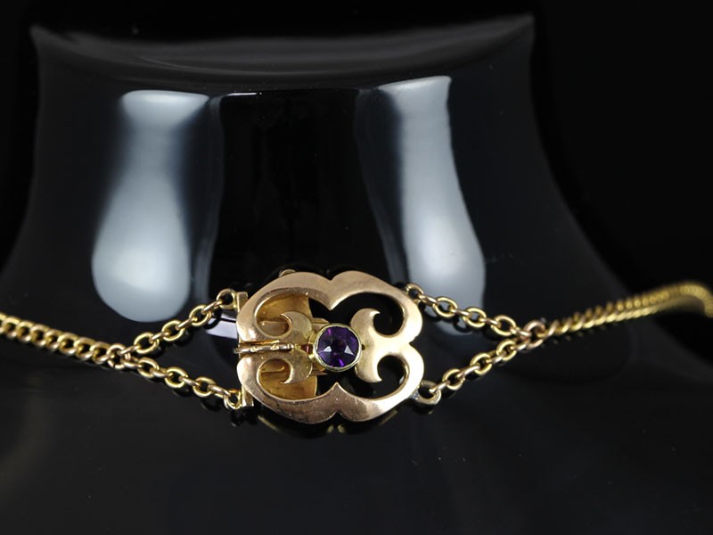 Beautiful arts and crafts amethyst 15 carat gold necklace circa 1800