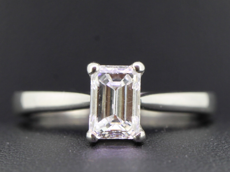 Stunning emerald cut diamond solitaire platinum ring
