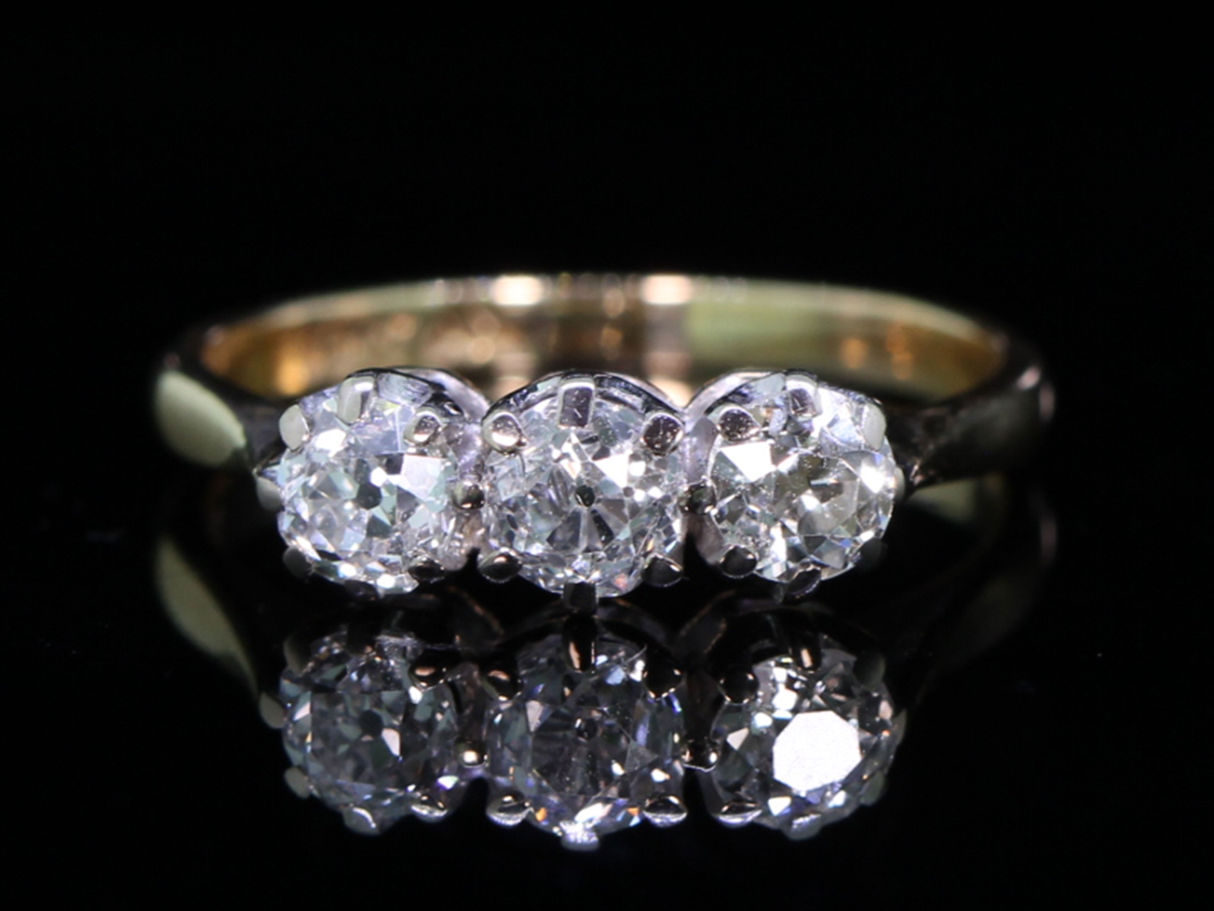 Edwardian diamond 18ct gold trilogy ring