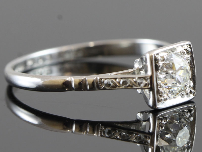 Fabulous original art deco platinum diamond solitaire ring 