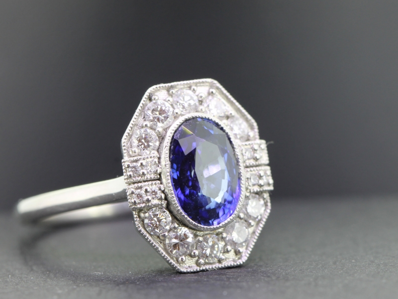 Stunning sapphire and diamond platinum cluster ring