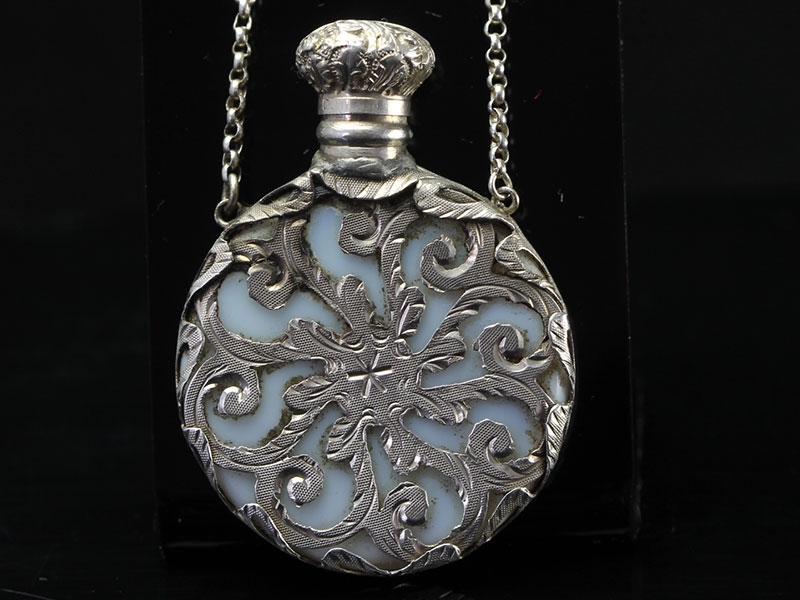 Fabulous antique victorian sterling silver scent flask