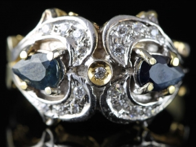 AMAZING SAPPHIRE AND DIAMOND DOUBLE HEART 9 CARAT GOLD RING