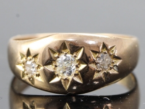 STUNNING DIAMOND GYPSY 15 CARAT GOLD RING