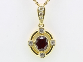 BEAUTIFUL RUBY AND DIAMOND ART DECO INSPIRED PENDANT